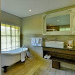 African Hills Safari Lodge & Spa 2